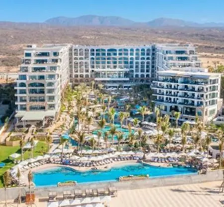 Villa La Valencia Beach Resort & Spa Los Cabos